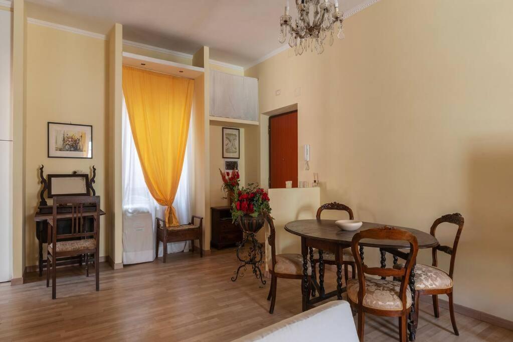 Elegante Appartamento Centrale โรม ภายนอก รูปภาพ